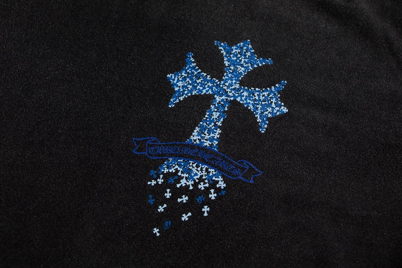 P150 Chrome Hearts Chrome Hearts Gradient Cross Short Sleeve Size: SMLXL Color: Black White